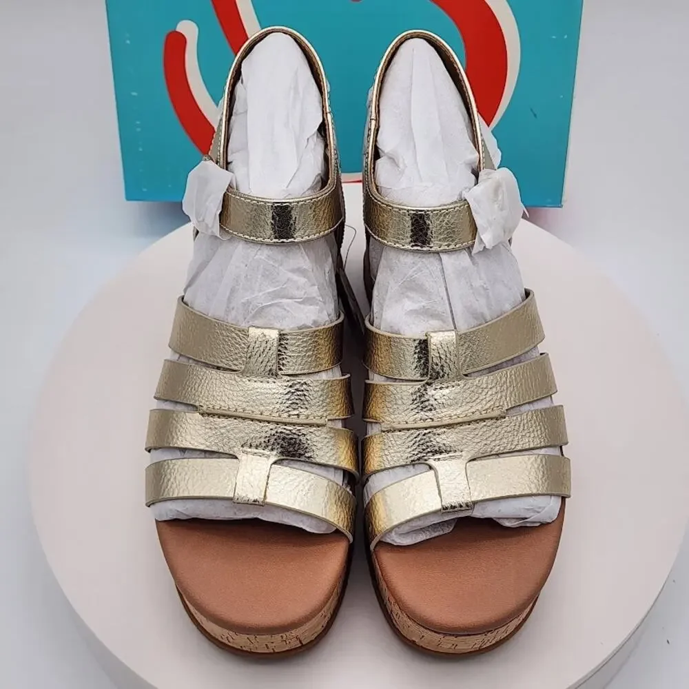NEW BareTraps Savannah Light Gold Platform Wedge Sandals Women's Size 8M Comfort